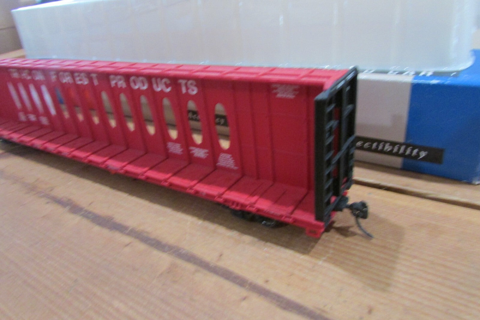 HO Scale Walthers 932-4133 Gold Line 72' Centerbeam Flat Car  Lot#4578
