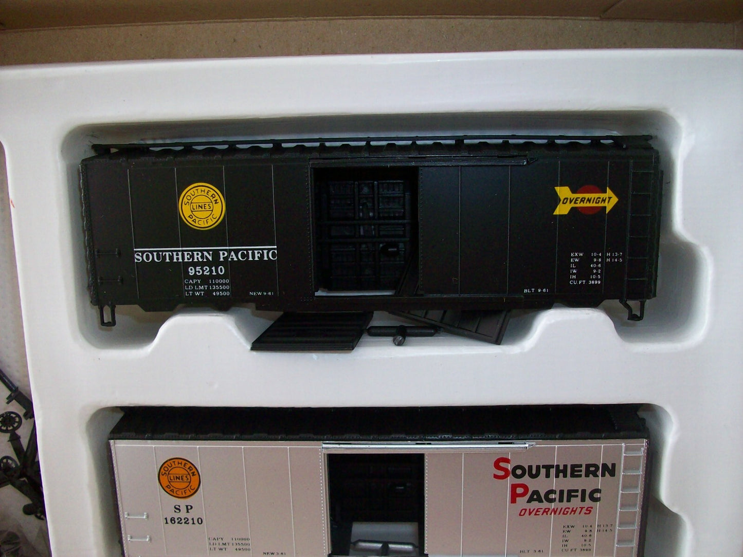 HO Scale  Con-Cor 40ft PS-1 Boxcar Kits Southern Pacific SET#2(3PACK) Lot#0483