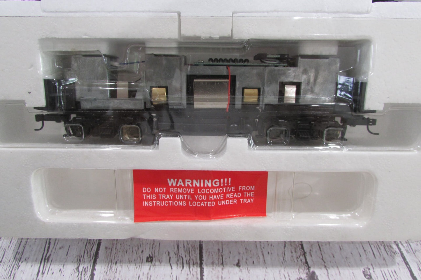 HO Scale Proto 2000 Item 23707 GP9 II Locomotive Pennsylvania R.R Lot#3278