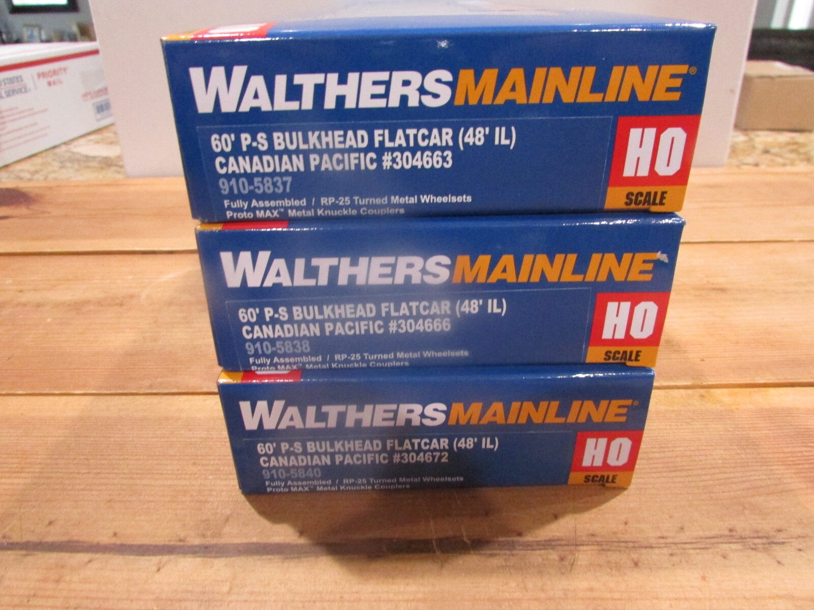 HO Scale Walthers (3) Pullman-Standard 60' Bulkhead Flatcar Canadian Pacific