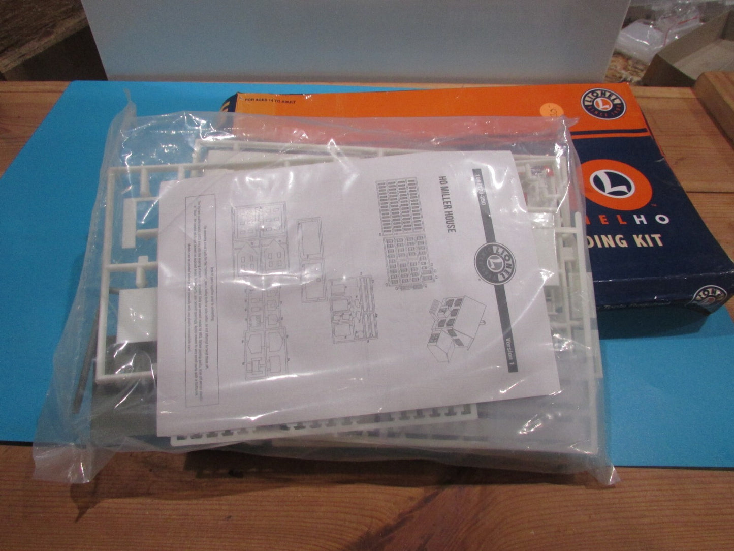 Ho Scale Lionel 1967170 Miller House Kit Lot#1947