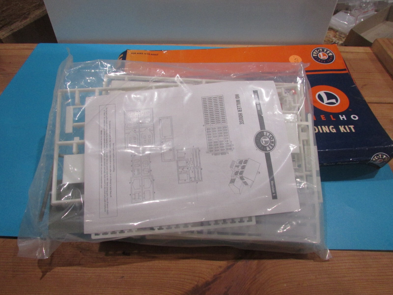 Ho Scale Lionel 1967170 Miller House Kit Lot#1947