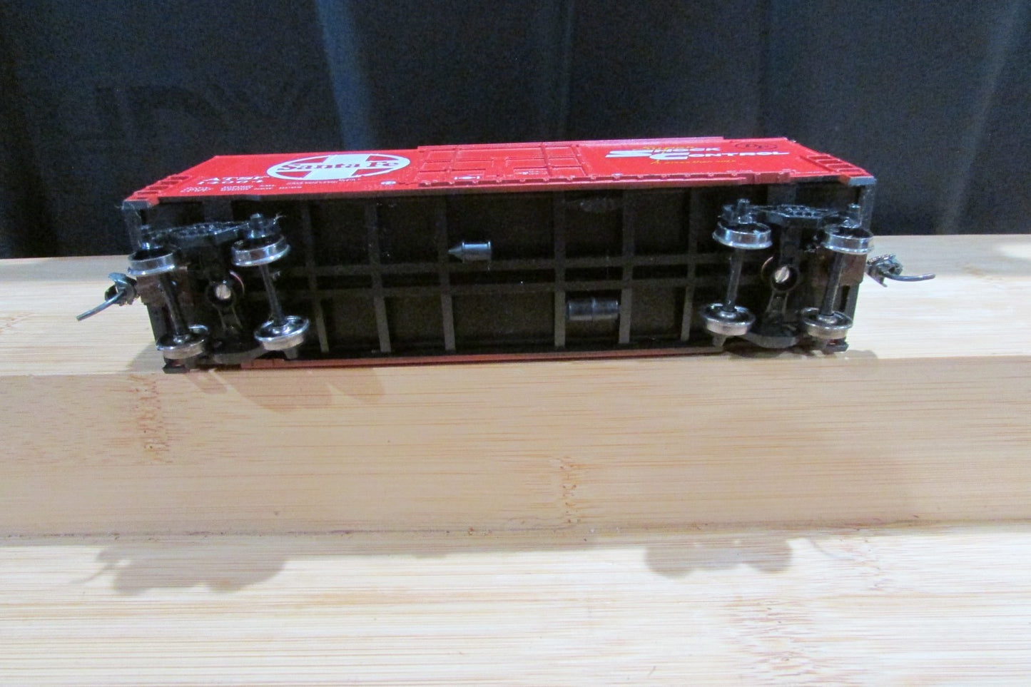 HO Scale Athearn 1965 40ft OB Hi-Cube Box Car Santa Fe ATSF 14064 ATH5185
