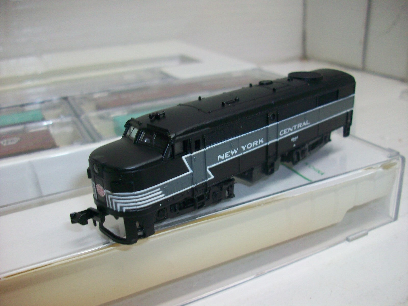 N  Scale Bev-Bel/Life-Like Empire State Express Limited Edition Set Lot#4160