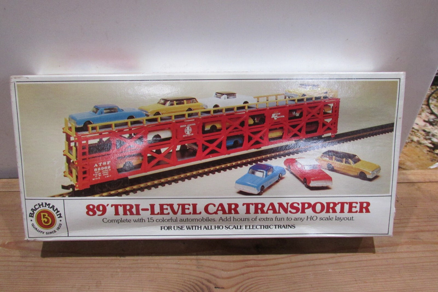 HO Scale Bachmann 1265 89' Tri-Lever Car Transporter ATSF Lot#3711