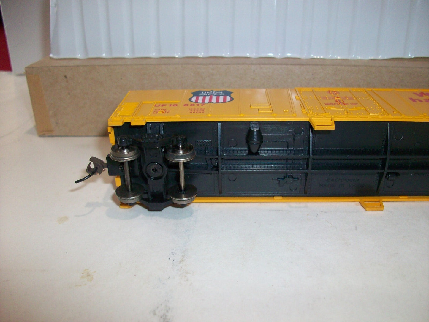 HO Scale Bachmann 17901 50' Steel Reefer Car "Union Pacific" Lot#0461