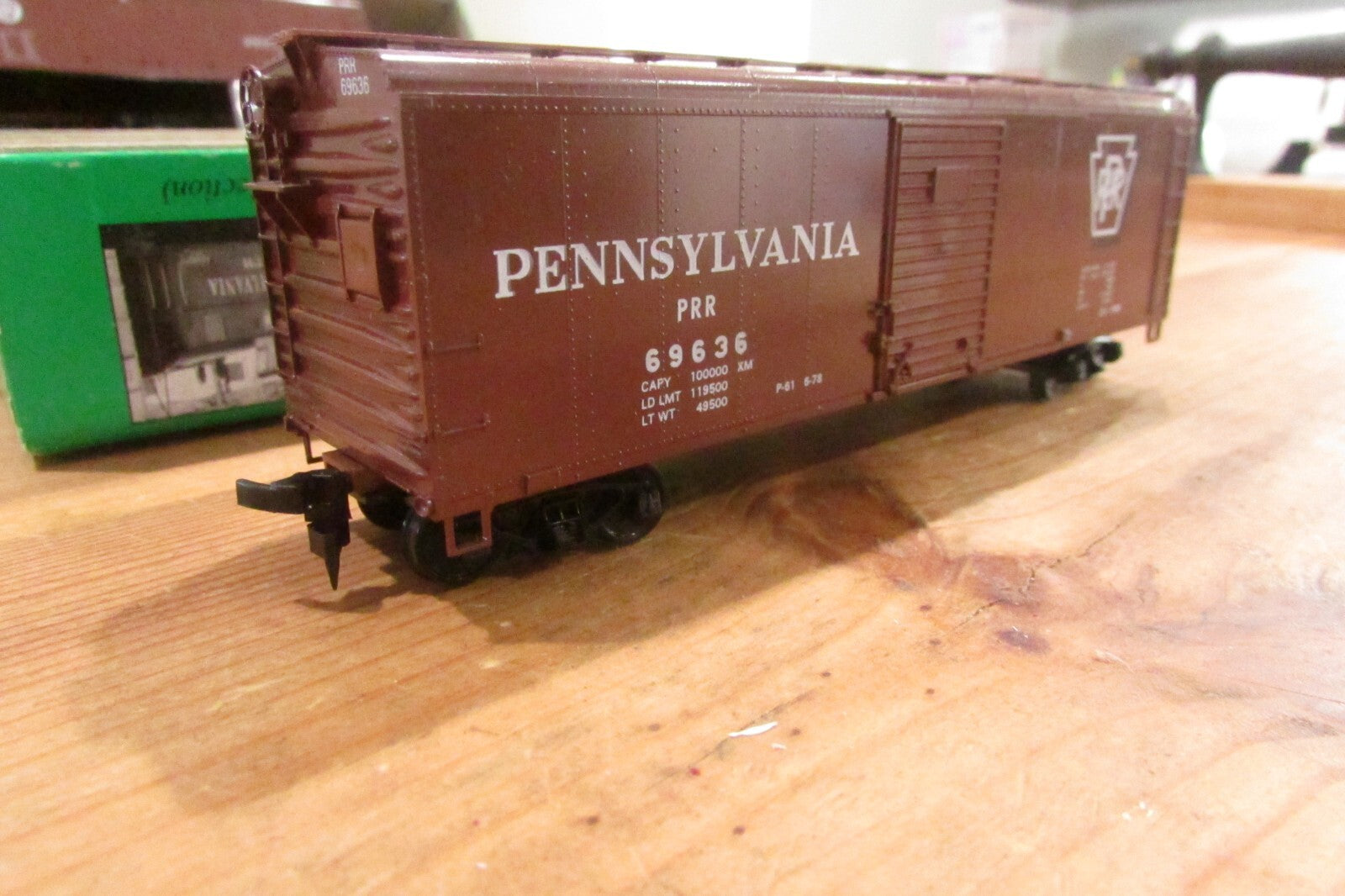 Ho Scale Bowser (3) Pennsylvania 40' Single & Double Door  Box Cars  Lot#3420