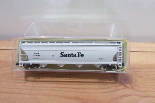 N Scale Model Power 3465 55" Cylindrical Hopper Santa Fe