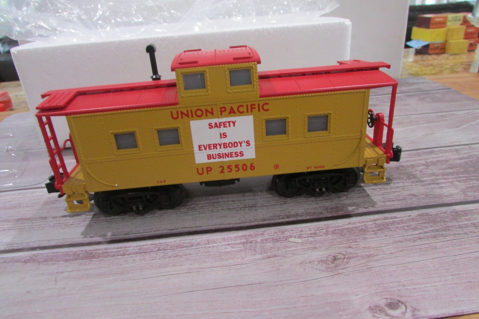 O Scale MTH 30-7767 Union Pacific Steel  Caboose Lot#2994