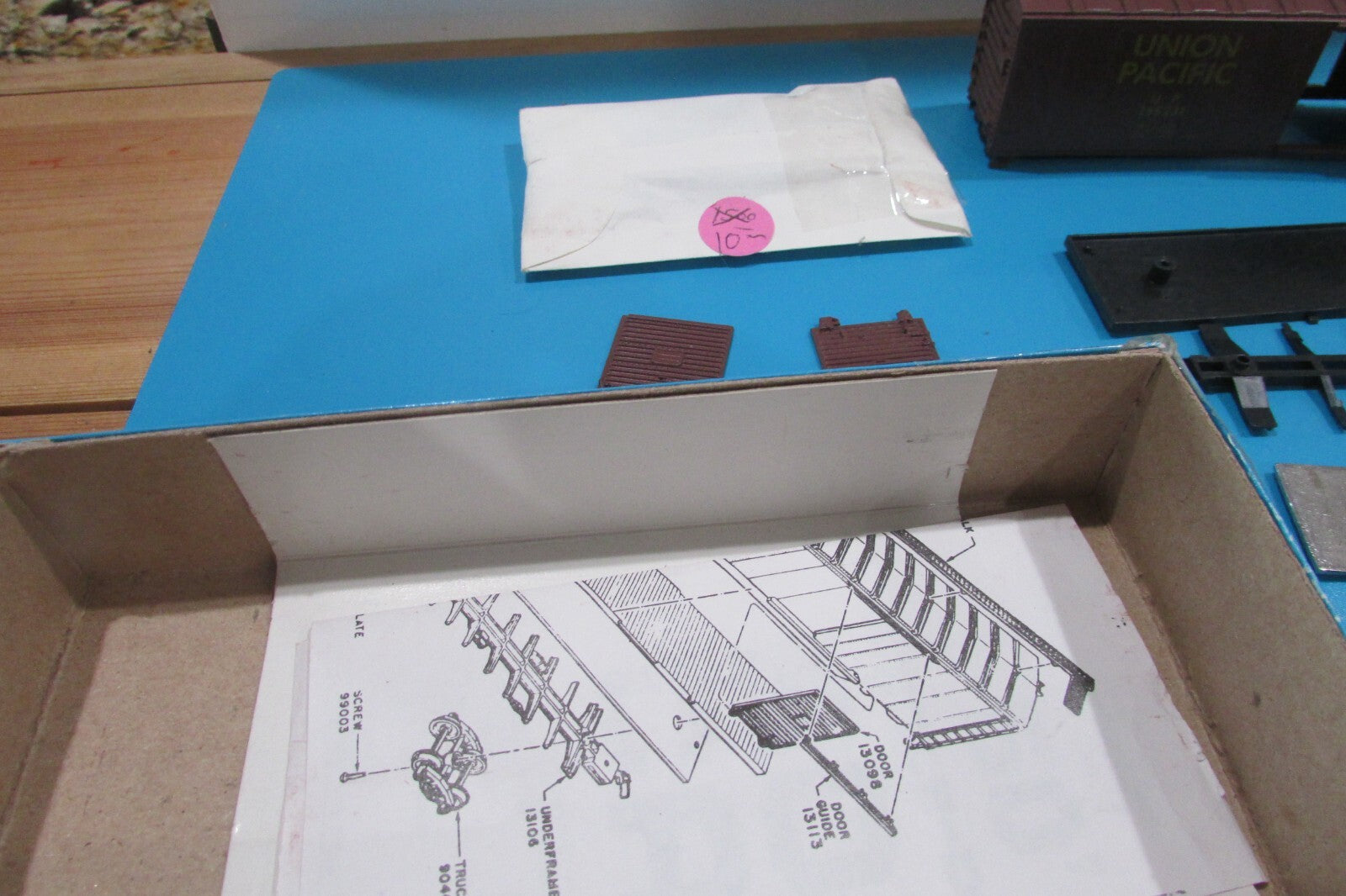 HO Scale Athearn 12623354 50 Single Door Boxcar Union Pacific Kit