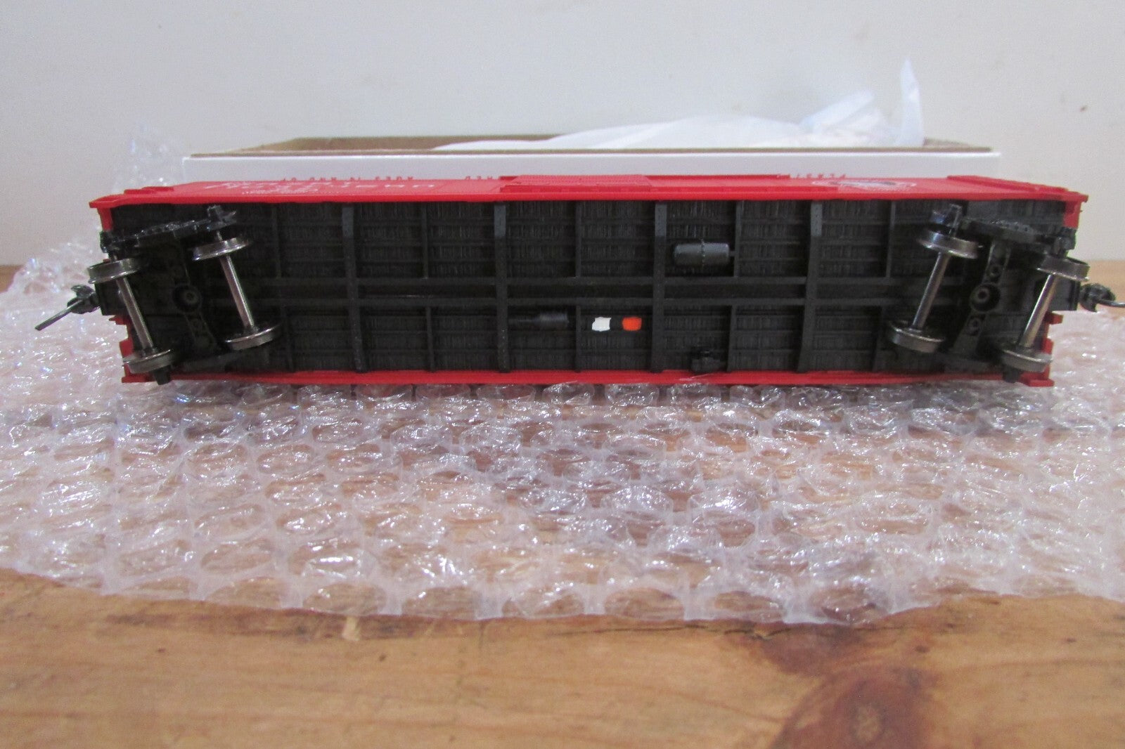 HO Scale Accurail  5034 Great Northern 50' Riveted AAR BoxCar Lot#3757
