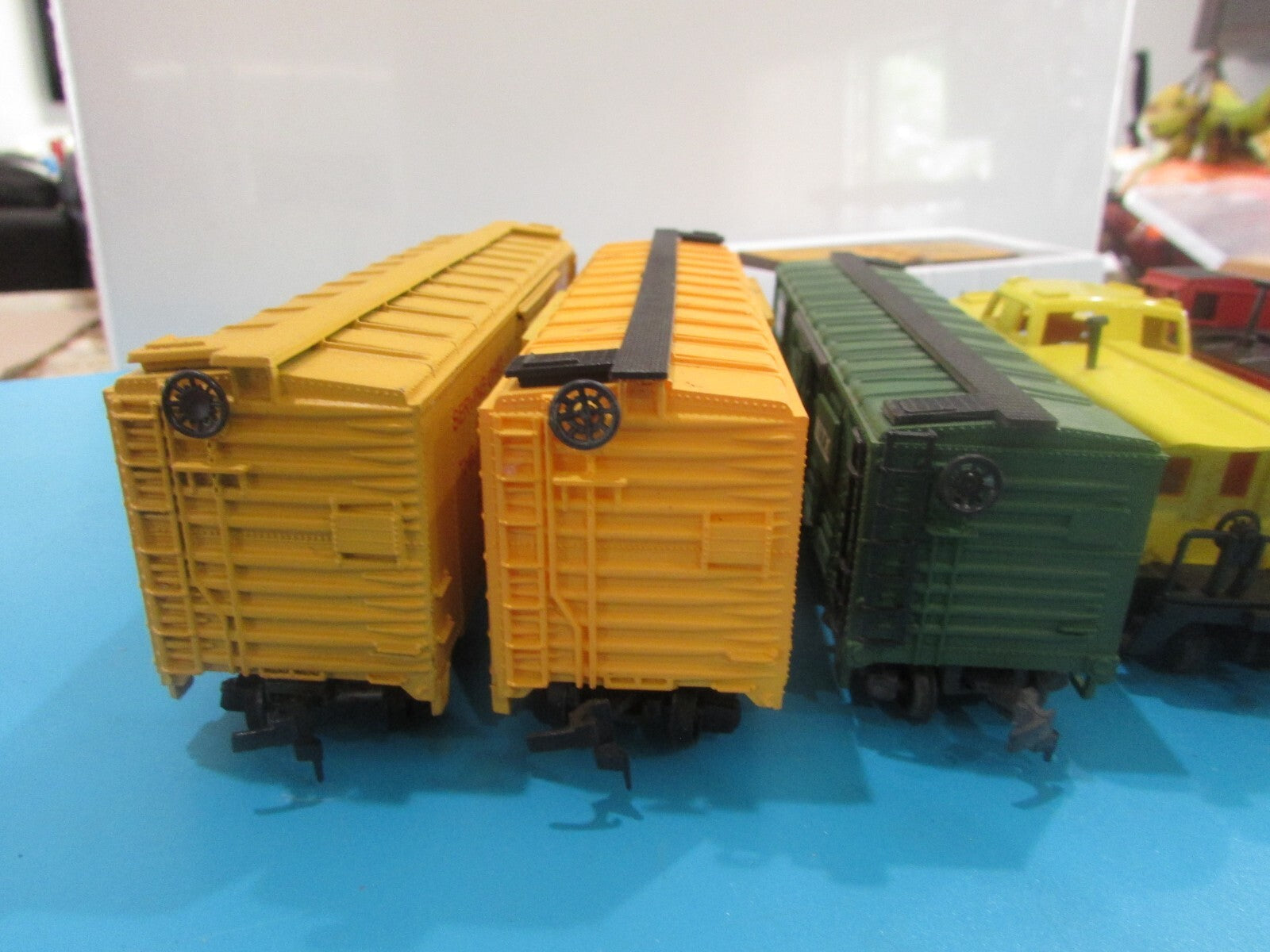 Ho Scalem Mixes Brands (6) Assorted Freight Cars  Lot#1486