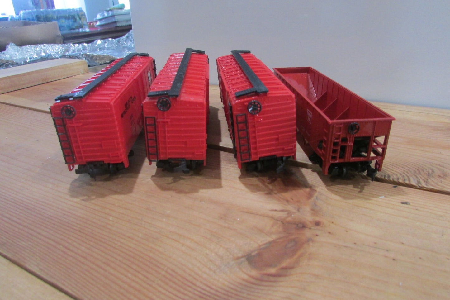 HO Scale (4) Assorted Freight Car Burlington (CB&Q) LOT#0123