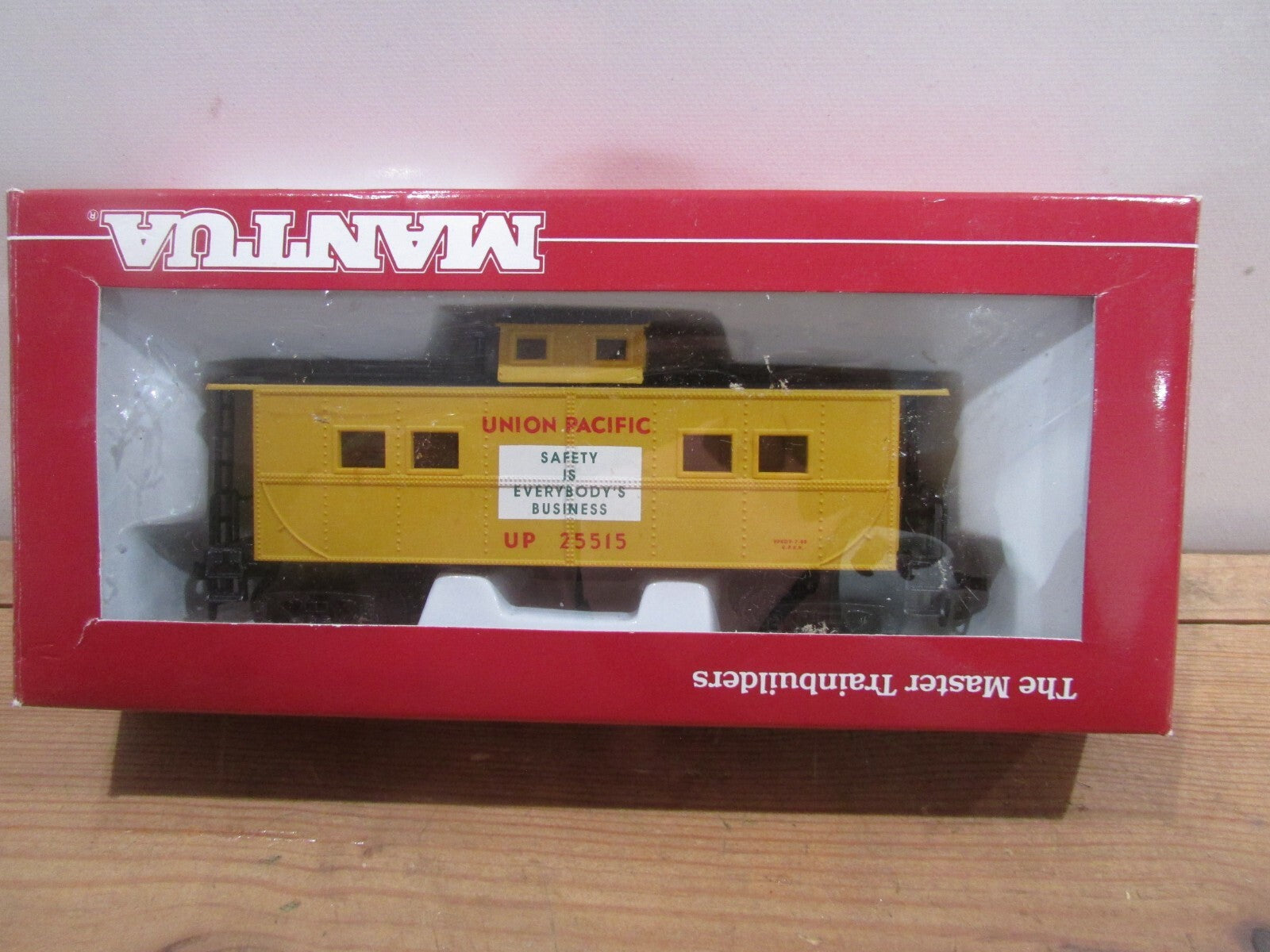 HO Scale Mantua 7326-503 Heavy 36' Caboose Union Pacific #25515 Lot#3543