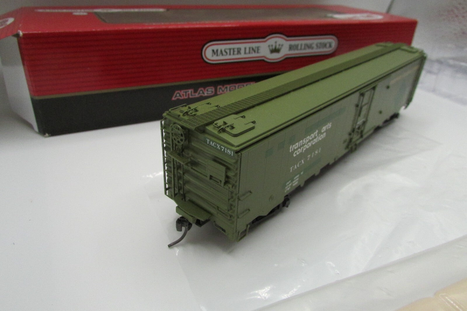 HO Scale Atlas 20-003-408 ACF REA Express Reefer A4666