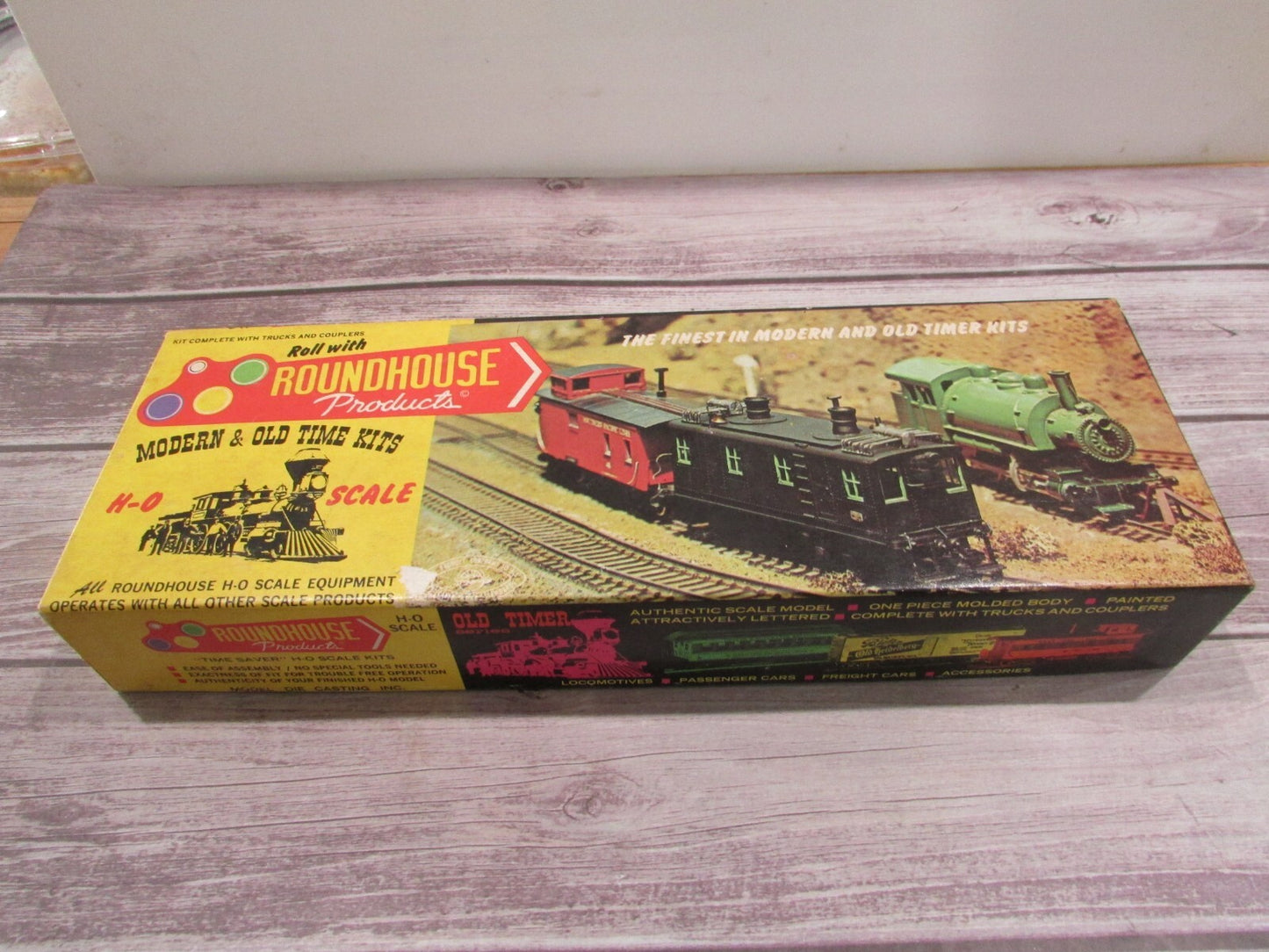 HO Scale RoundHouse  6124 Harri-Man RPO Passenger Car Union Pacific Lot#3151