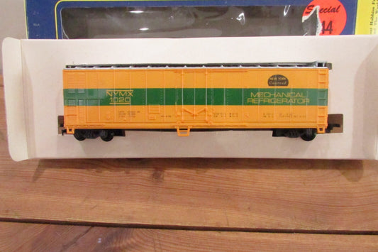 HO Scale AHM 5332D 50FT Reefer New York Central  #1020
