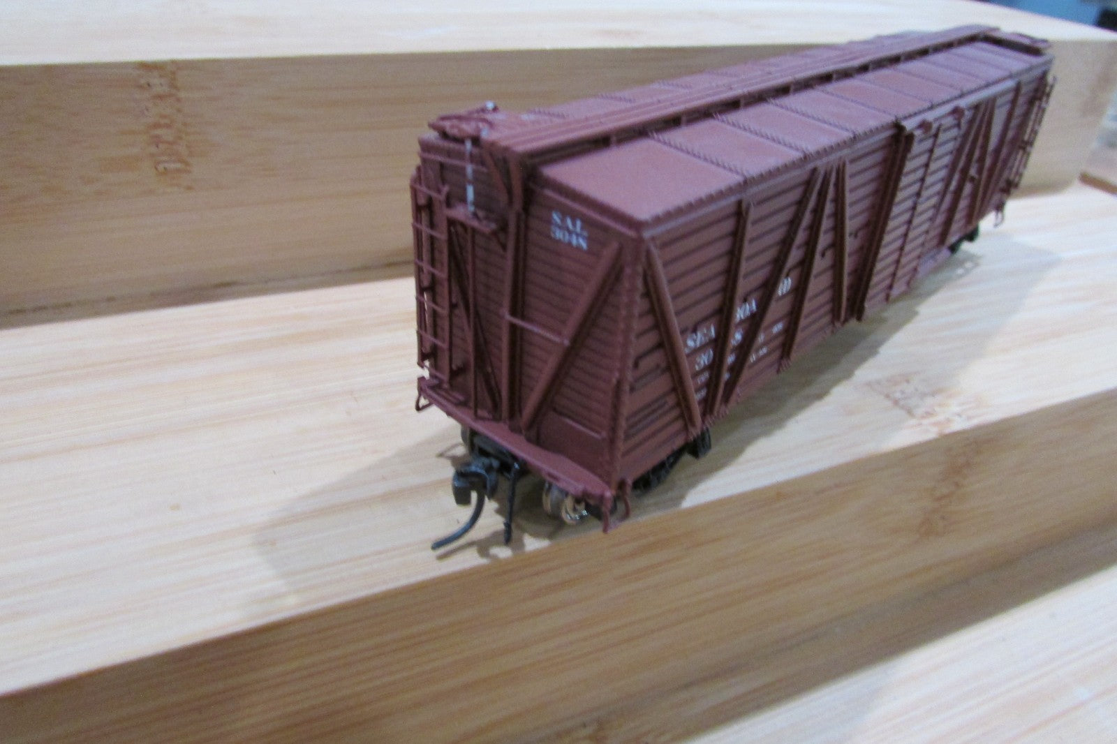 HO Scale Broadway Limited 863  Stock Car Seaboard BL5041