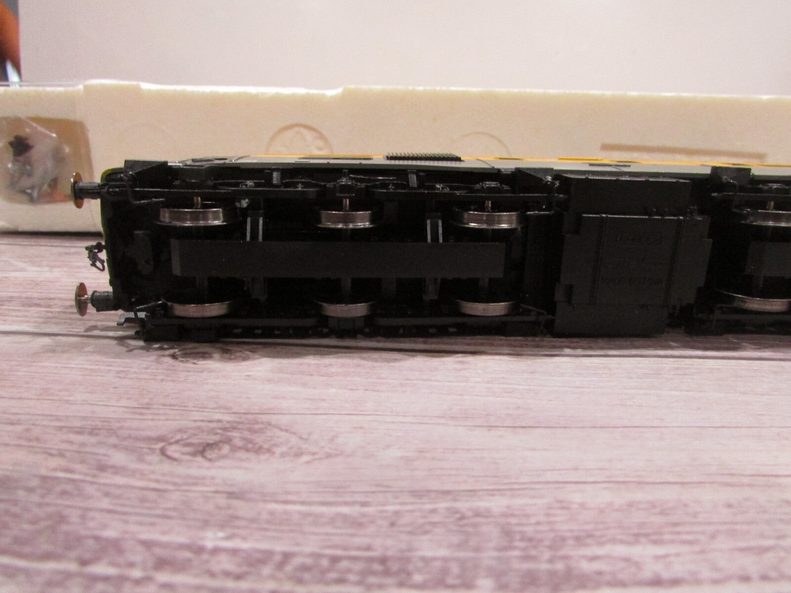 OO/HO Scale Hornby Railway R2421 BR Class31 A-1-A Diesel Electric Loco Lot#3193