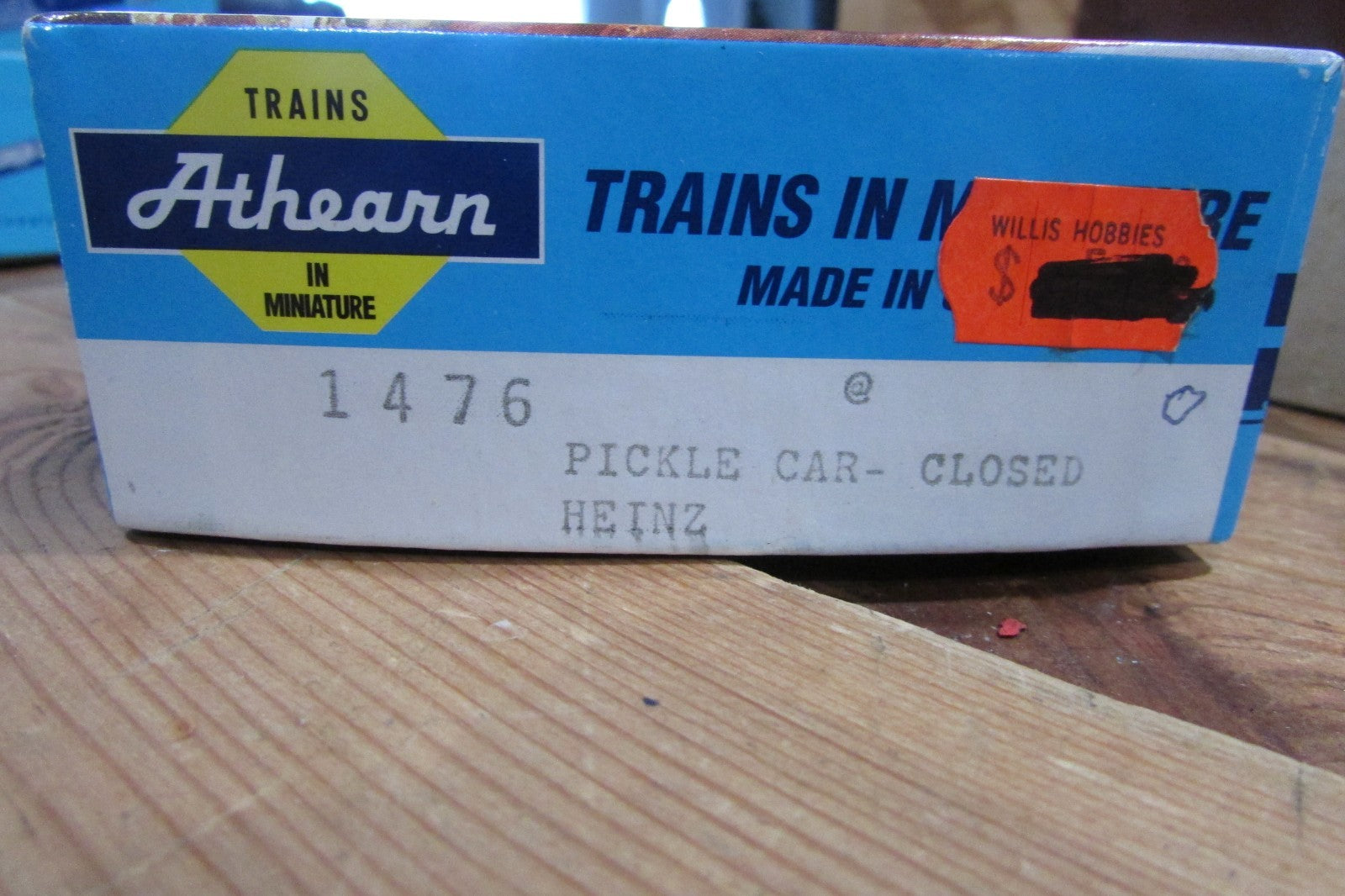 HO Scale Athearn 1476 Pickle Car-Closed HEINZ  ATH5191