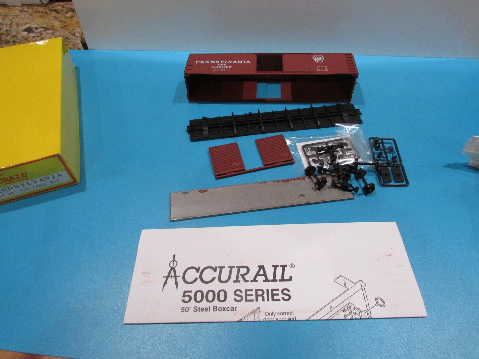 HO Scale Accurail 5006 50' AAR Steel Boxcar Pennsylvania