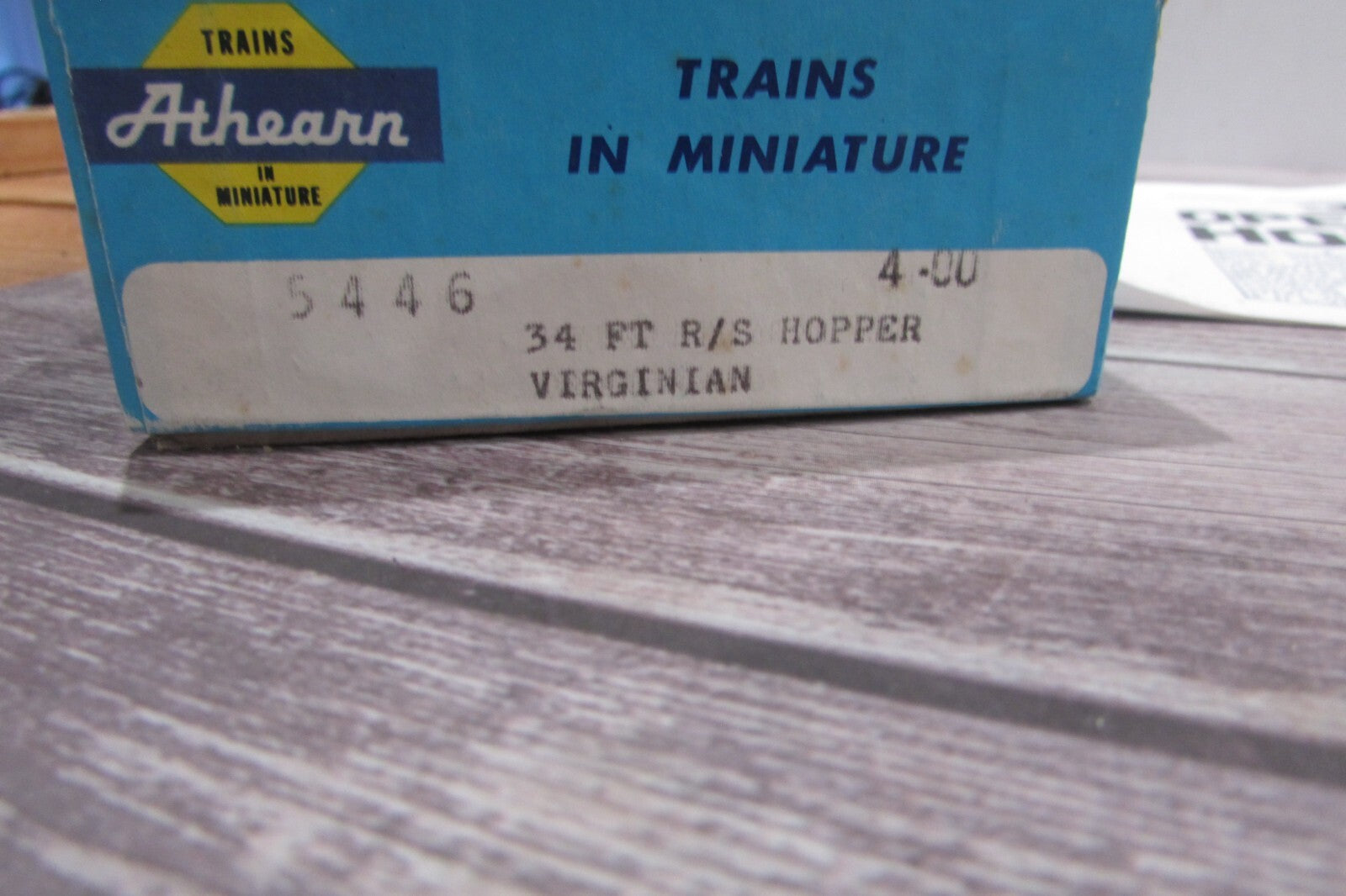 HO Scale Athearn 5446 34ft r/s 2bay Hopper Virginia Car Kit