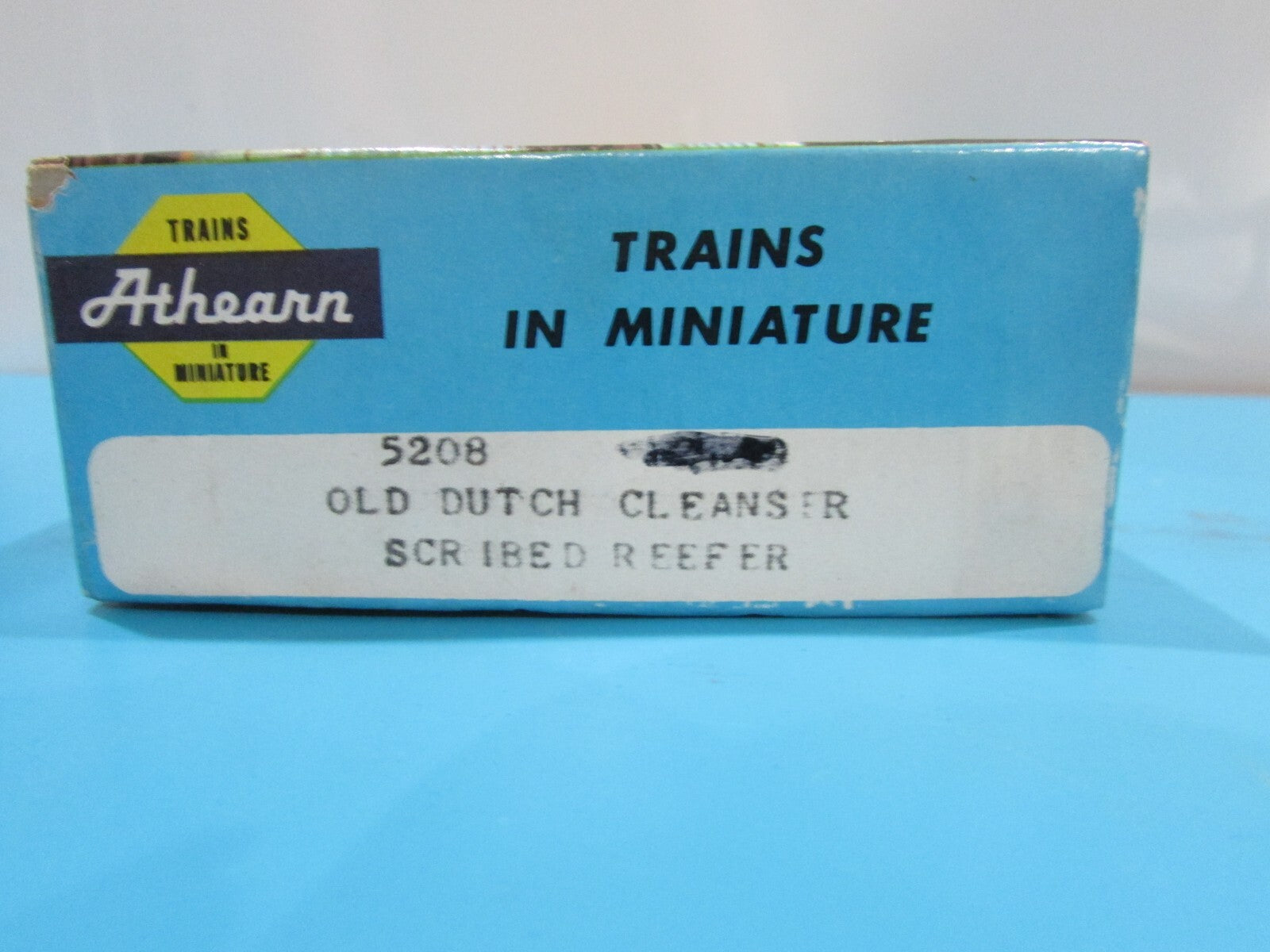 HO Scale Athearn 5208 Old Ductch Cleanser Reefer Car Kit Lot#0926