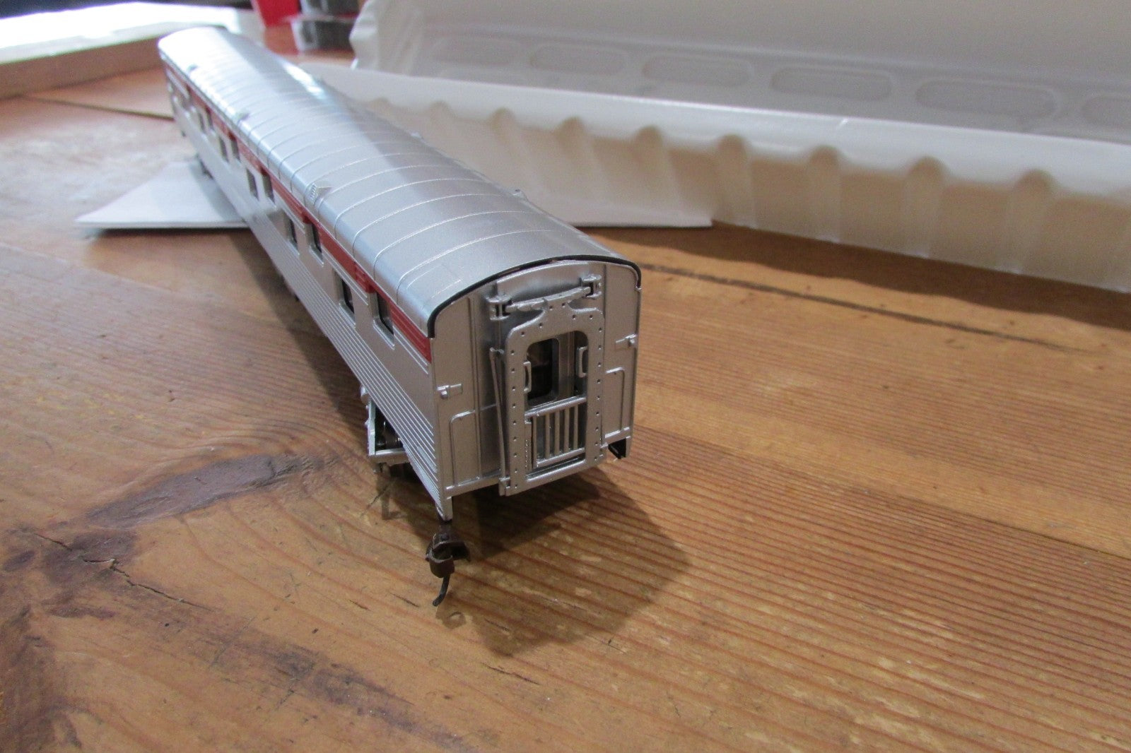 HO Scale IHC 47956 Corrrugated Sleeper Passenger Car Southern Pacific Lot#5044