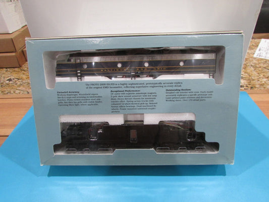 HO Scale Proto 2000  3092 E8/E9 Locomotive Baltimore & Ohio #28 Lot#1182