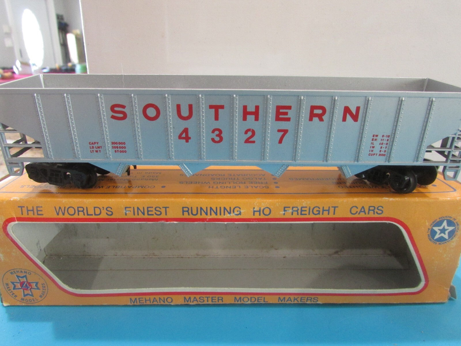 HO Scale Mehano (3) Assorted Feight Cars Lot#1479