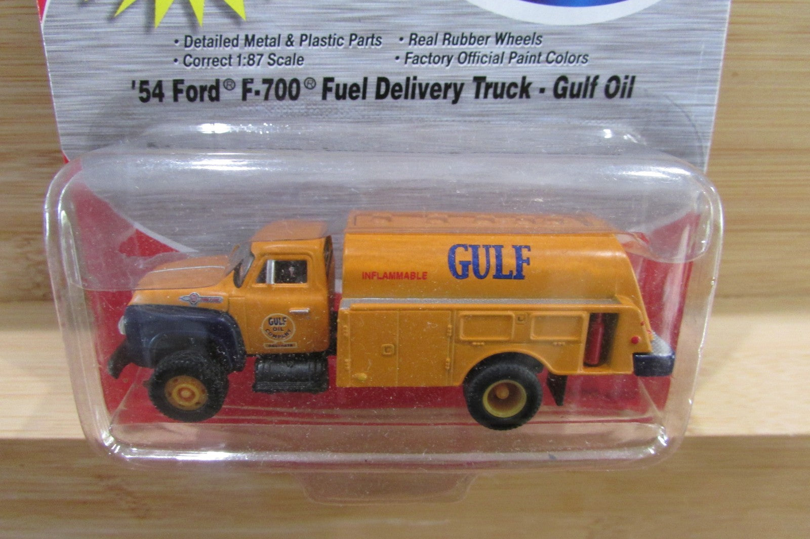 Ho Scale/1:87 Scale Classic Metal Work 30233 54' Ford F-700 Fuel Delivery