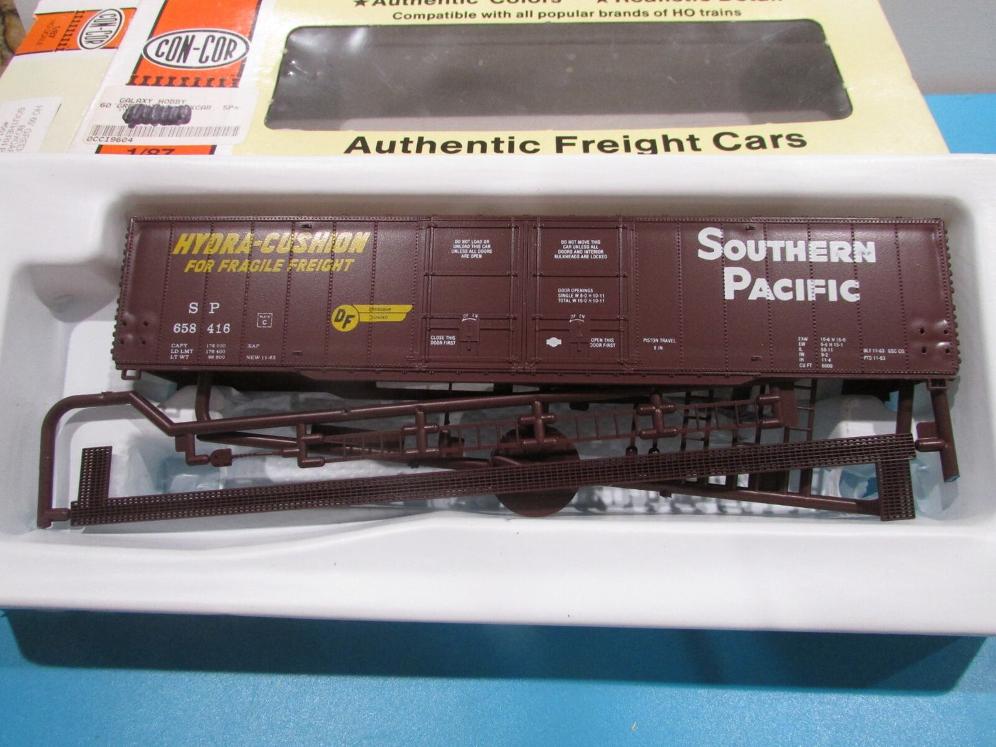 HO Scale Con-Cor 01-009604 60'Greenville Boxcar Southern Pacific Lot#1191
