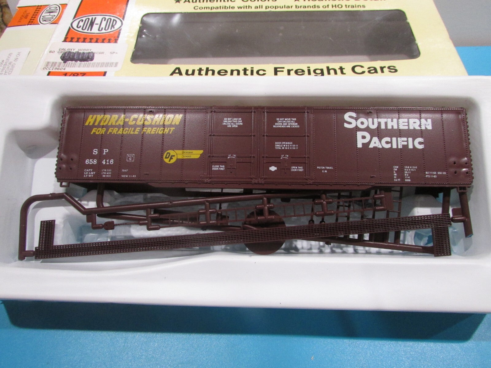 HO Scale Con-Cor 01-009604 60'Greenville Boxcar Southern Pacific Lot#1191
