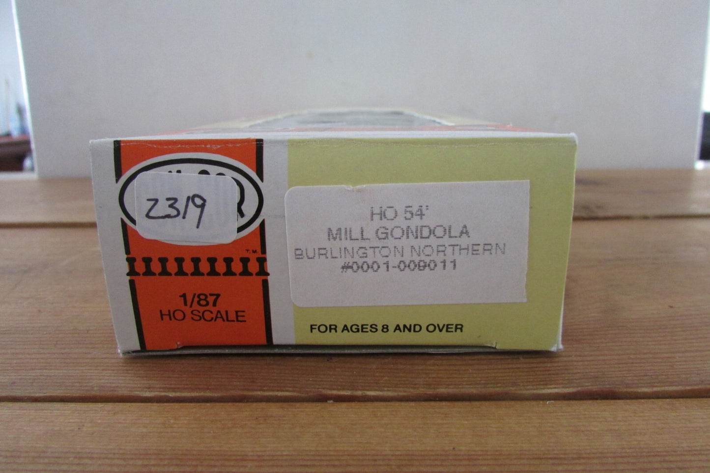 HO Scale Con-Cor 01-009011 54' Mill Gondola Burlington Northern#560327 Lot#2796