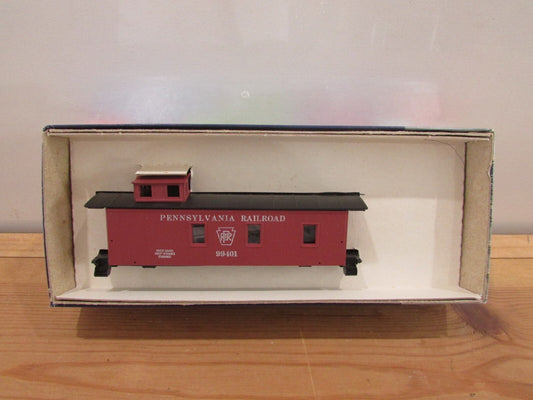 HO Scale Roundhouse 3443 Pennsylvania Caboose OLD TIMER Car Kit RH4367