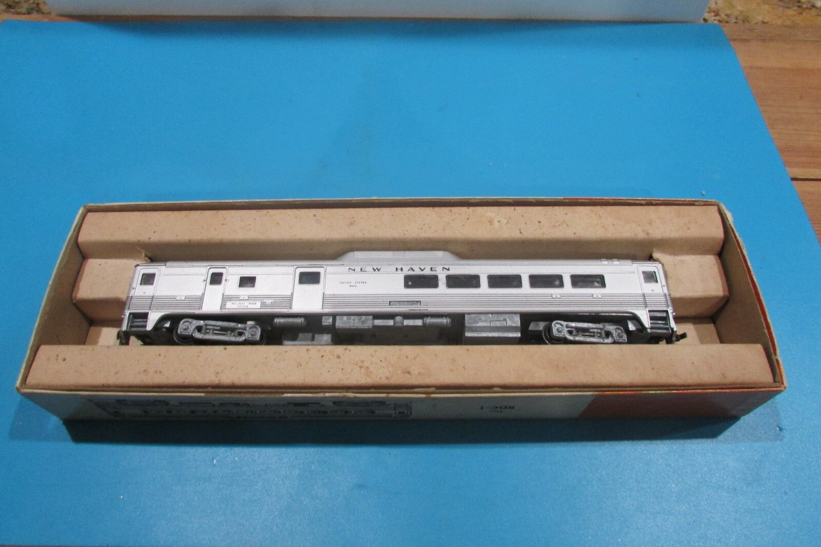 HO Scale Athearn 2138-2:95 RDC 3 New Haven ( DUMMY) Lot#2735
