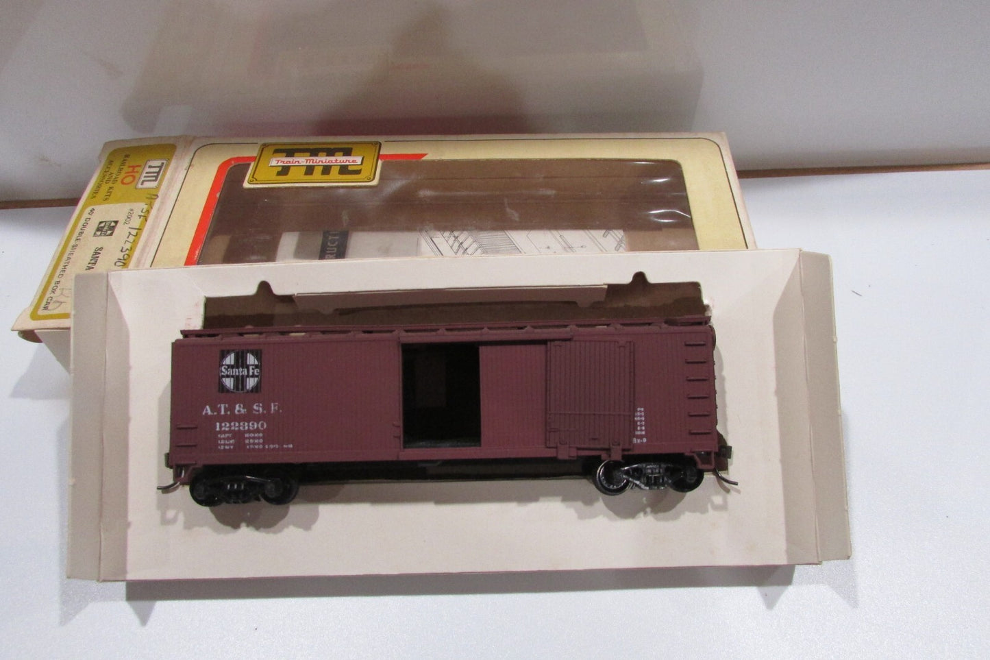 HO Scale Train Miniature A.T & S.F Santa Fe #122390 Lot#0382