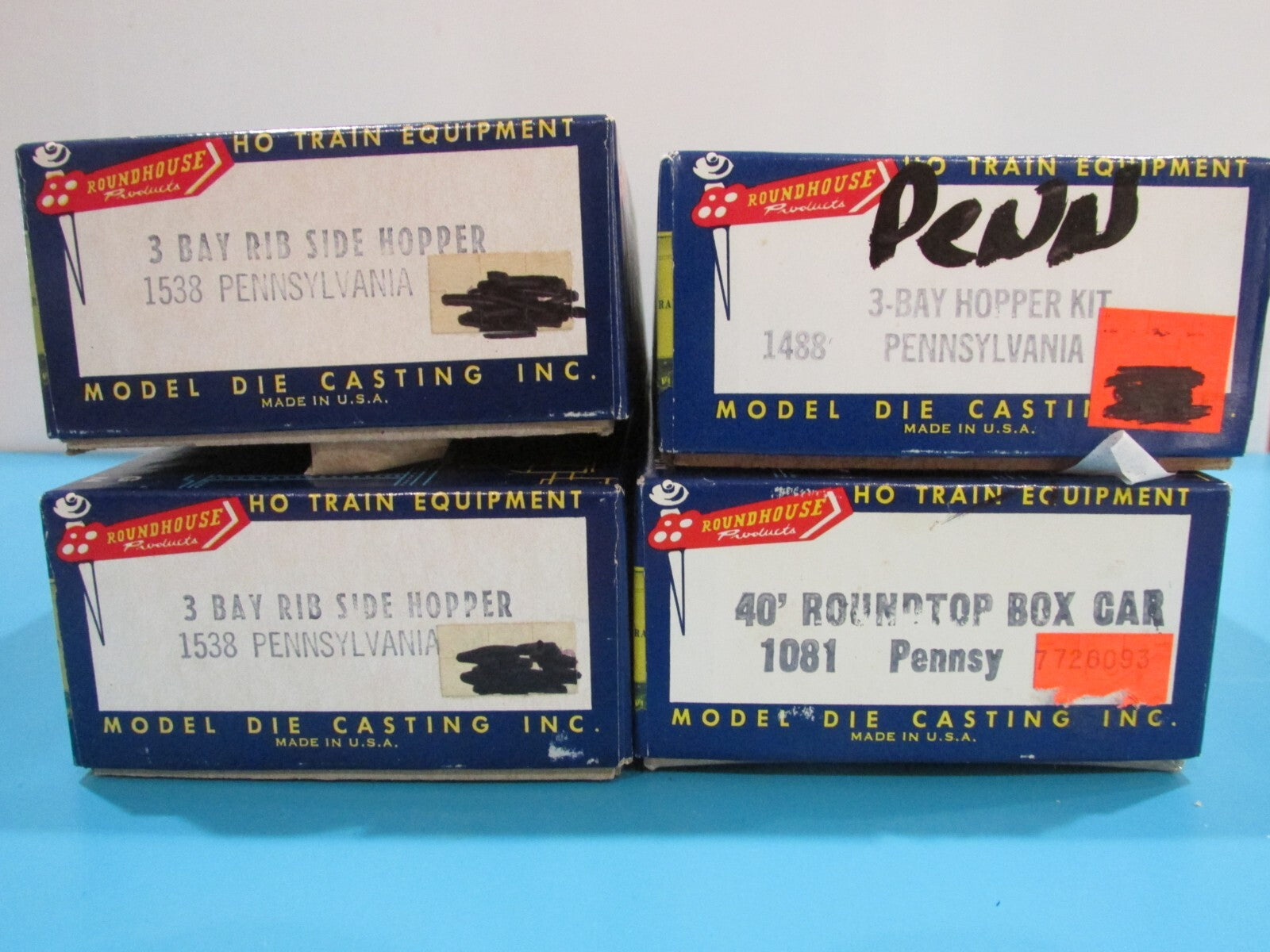 HO Scale Roundhouse (4)Assorted Cars Pennsylvania Lot#1033
