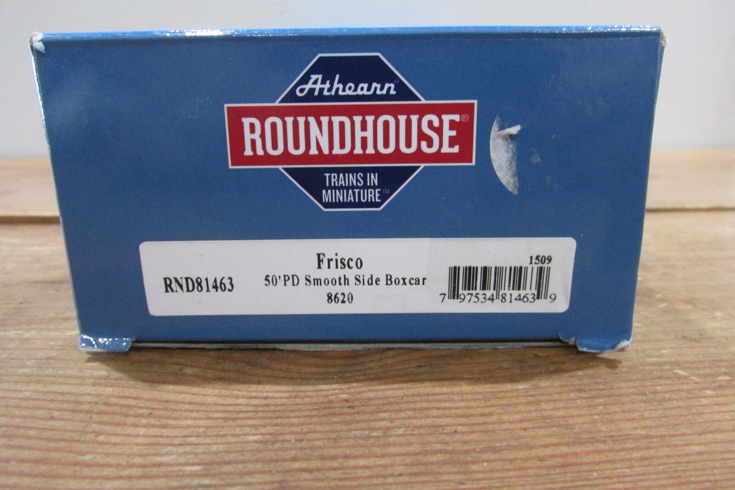 HO Scale Athearn/Roundhouse RND81463 50' PD Smooth BoxCar #8620 ATH4624