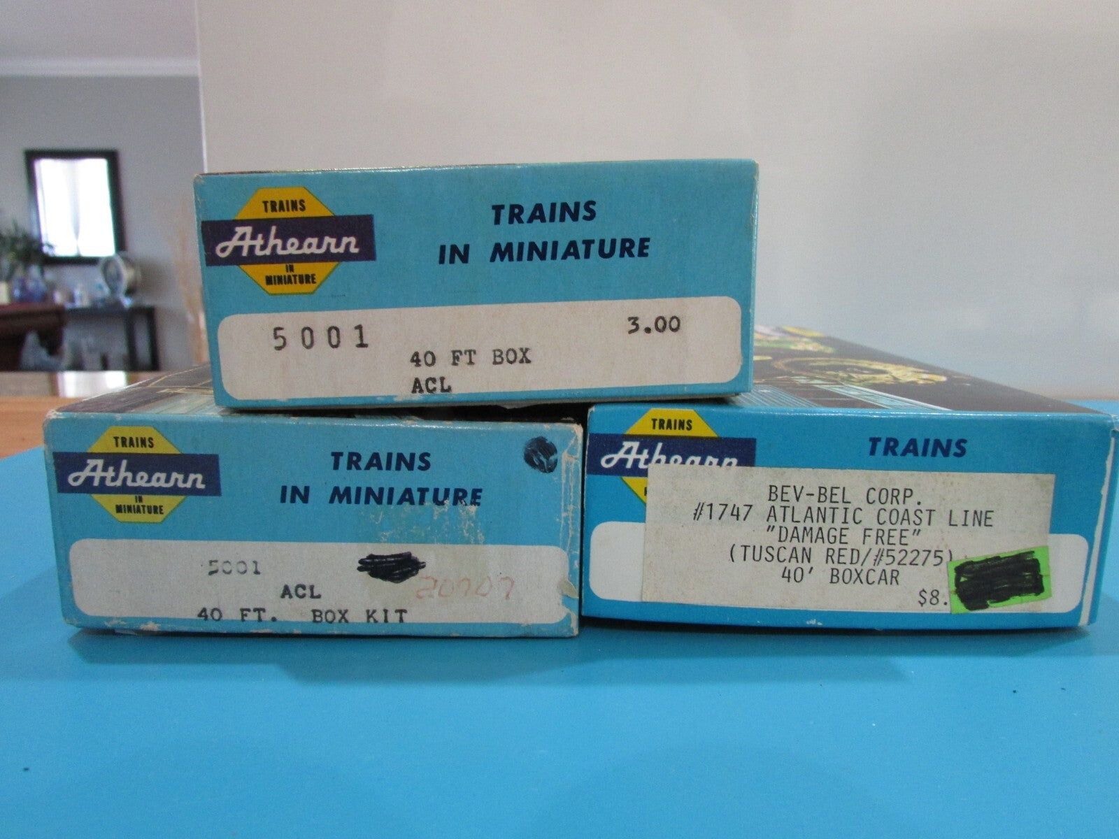 HO Scale Athearn (3)  Assorted Box Cars "Atlantic Coast Line" Lot#1108