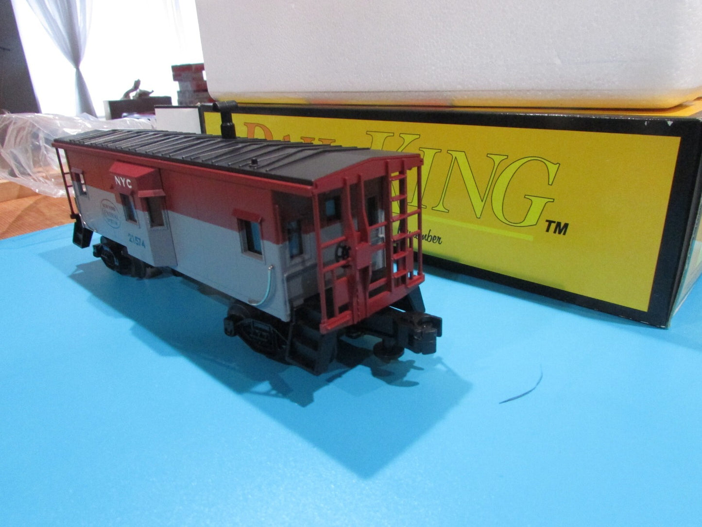 O Scale MTH 30-7712  New York Central Pacemaker Bay Window Caboose Lot#1675