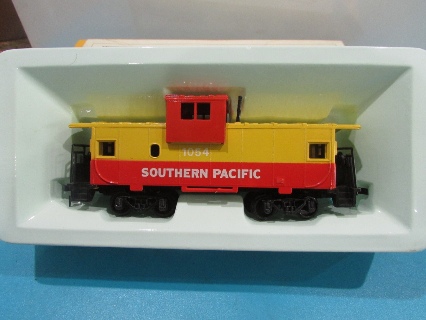HO Scale Bachmann 1061 Wide Vision Caboose Southern Pacific Car Lot#2284