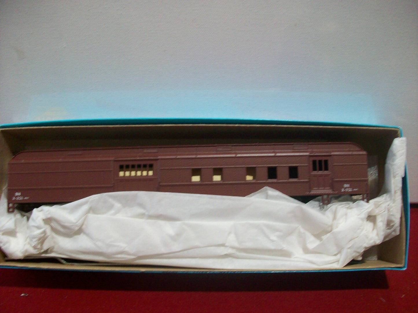 HO Scale  (2 )Athearn 1142 ,1152 Passenger Cars Work Train "B.N" Kit Lot#4059