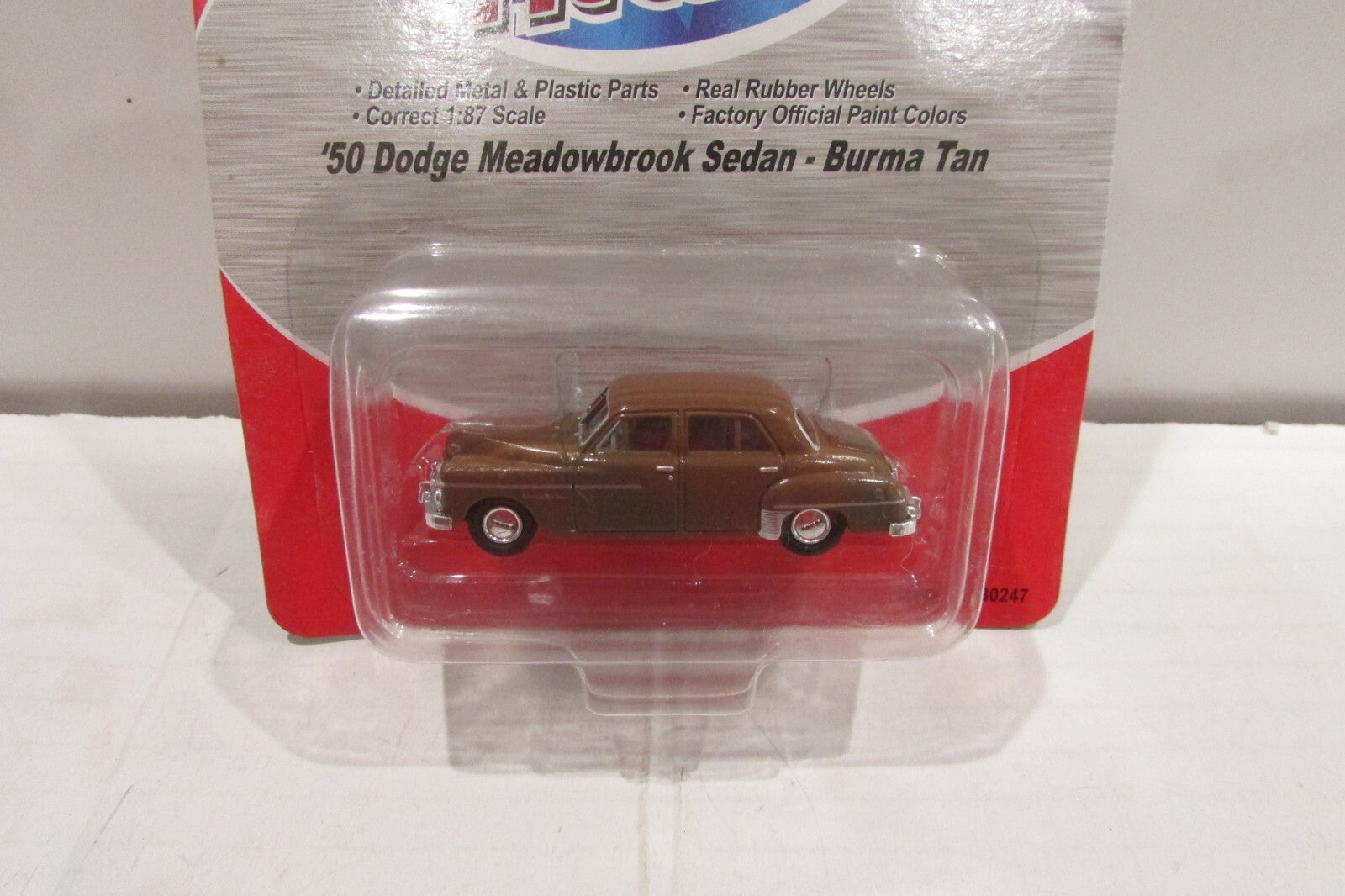 Ho Scale/1:87 Scale  Classic Metal Work 30247 '50 Dodge Meadowbrook Sedan