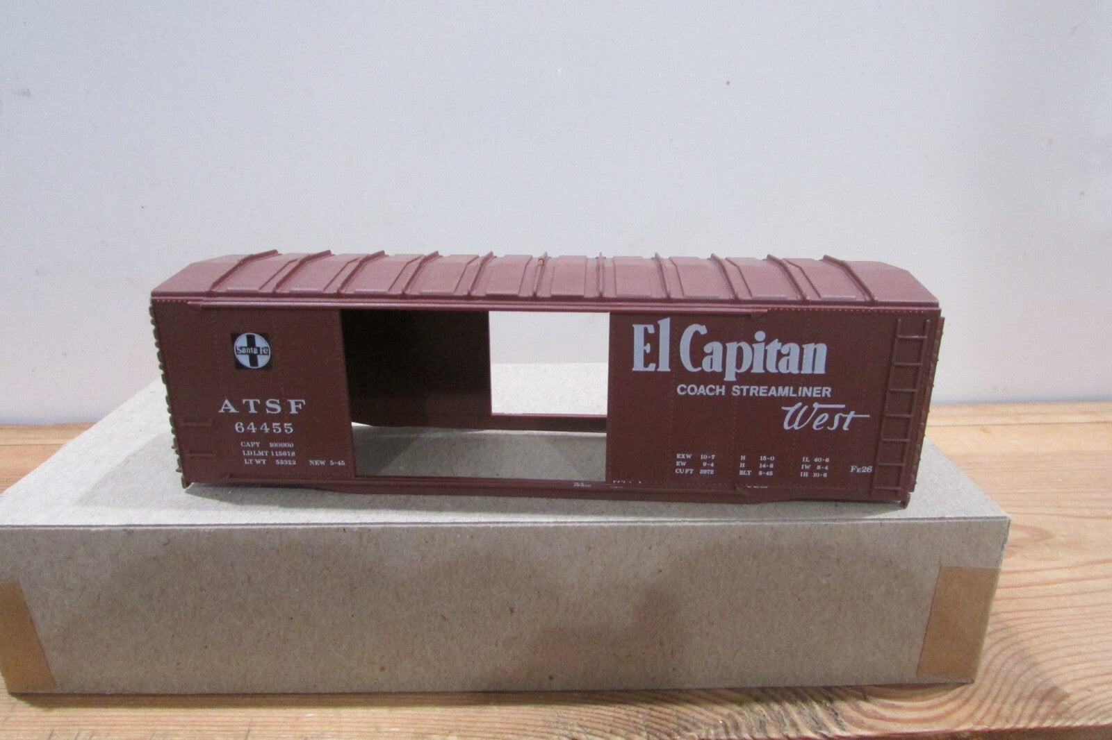 HO Scale C&BT Shops Santa Fe El Capitan DD 1944 AAR 40'Box Car CBT4765