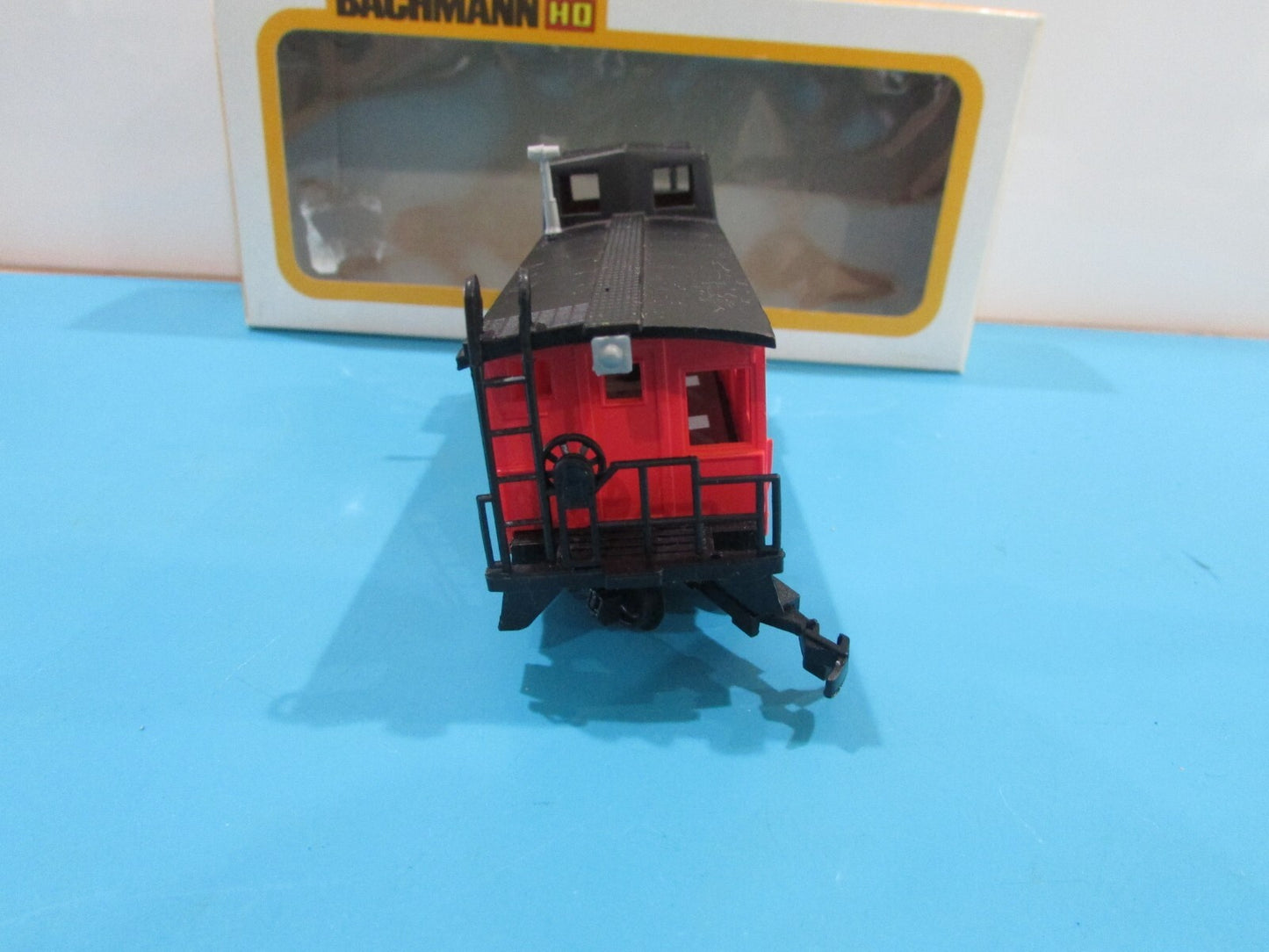 HO Scale Bachmann Canadian National Caboose #79355 Lot#1444