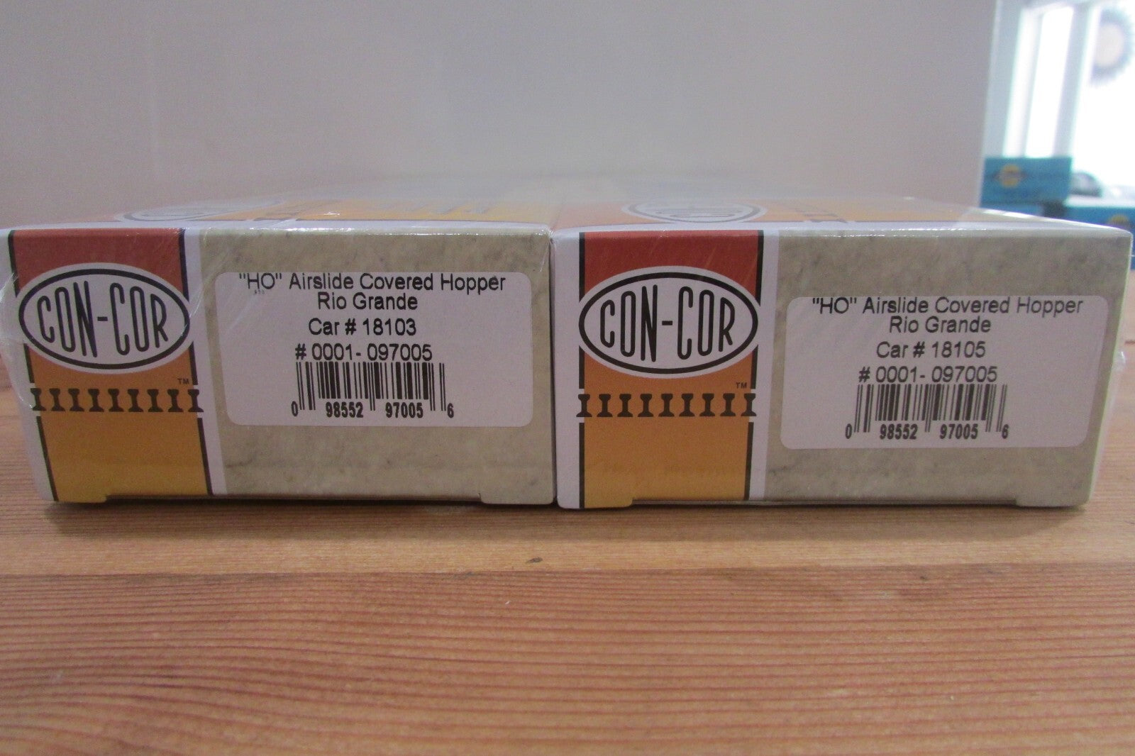 HO Scale Con-Cor 0001-097005 Airslide Covered Hopper Rio Grande Lot#3876