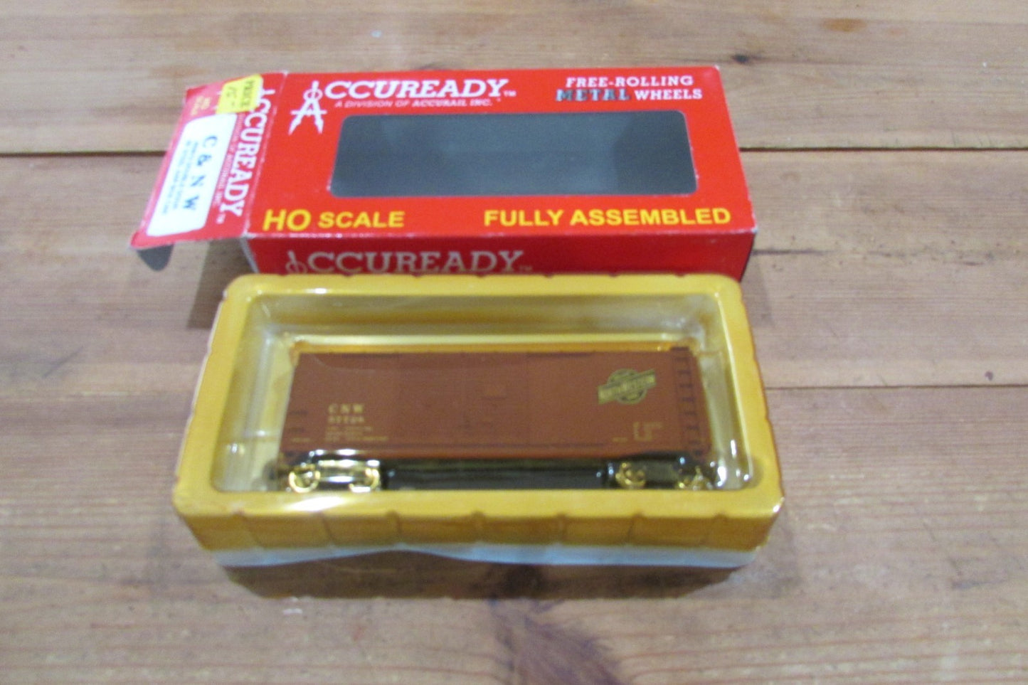 HO Scale Accuready  93612 C&N.W Double Door 40' Steel AAR Boxcar Lot#4982