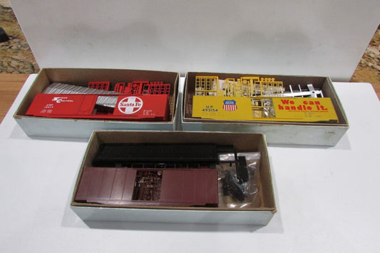 HO Scale Front Range (3) Assorted Freight Cars Kits Lot#2919