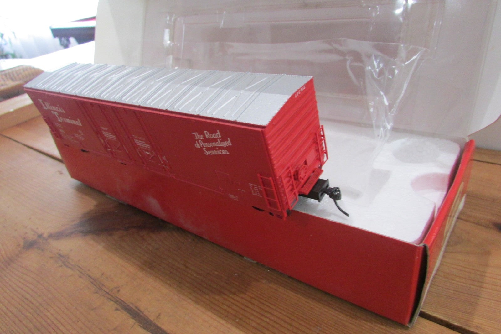 HO Scale Atlas 1772-2 Evans Double Plug Door Box Car  ATL4929